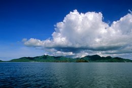 Archipel-des-Comores;-Ciel;-Cumulus;-France;-Horizon;-Kaleidos;-Kaleidos-images;-La-parole-à-limage;-Laurent-Abad;-Mayotte;-Mer;-Nuages;-Océan-Indien;-Paysage-marin;-Stories-Pictures